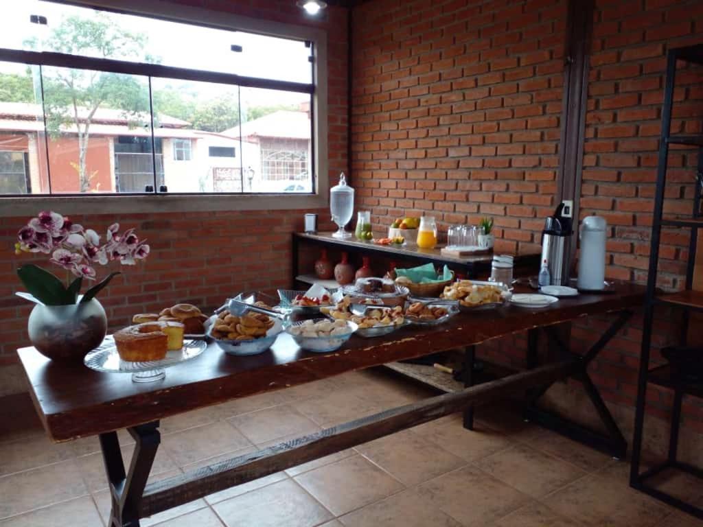 Pousada Vivenda Leticia Prados Extérieur photo